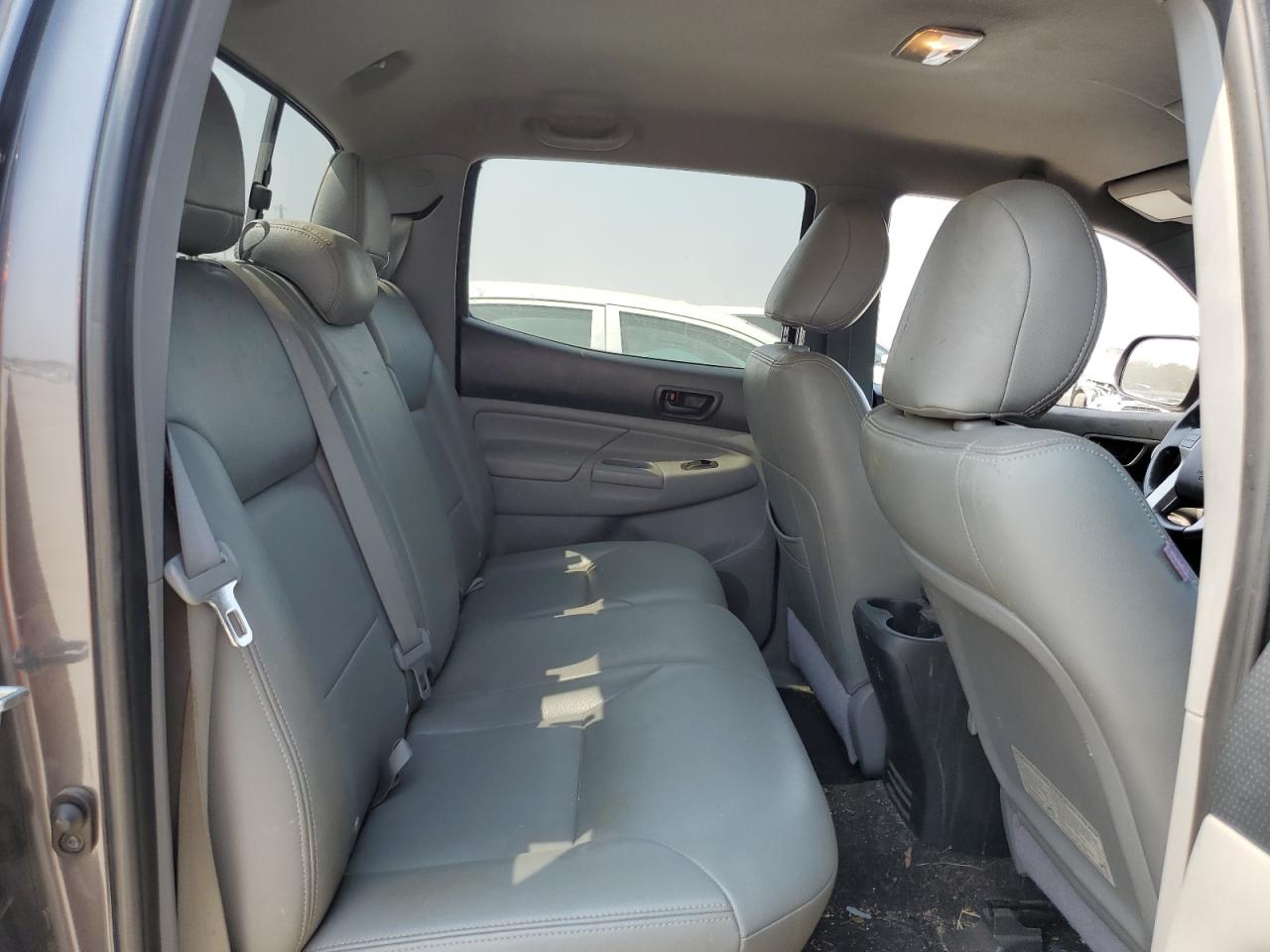 5TFLU4EN3DX070571 2013 Toyota Tacoma Double Cab