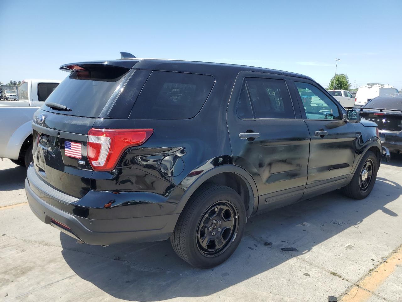 2018 Ford Explorer Police Interceptor vin: 1FM5K8AR5JGC18161