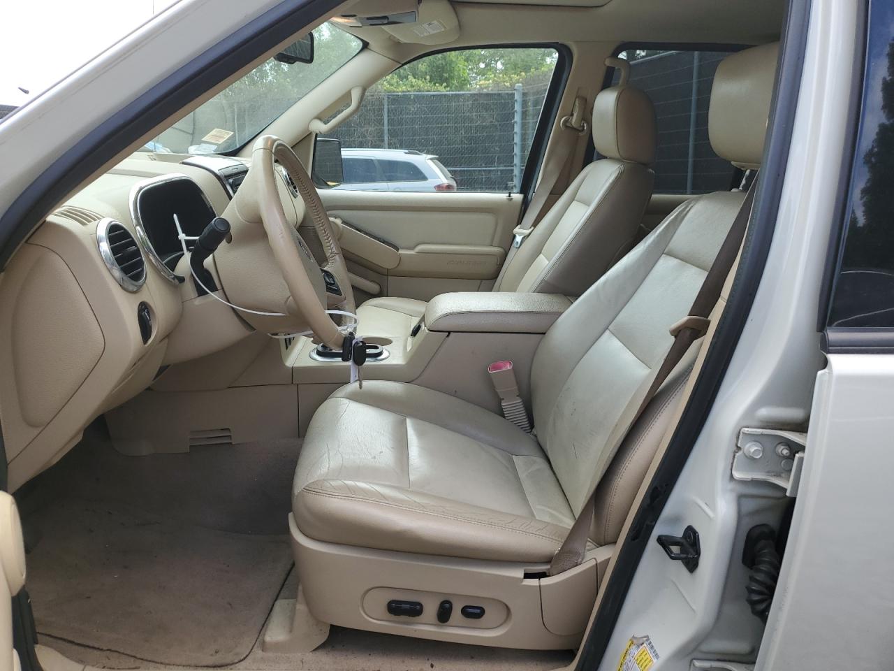 1FMEU75876ZA14074 2006 Ford Explorer Limited