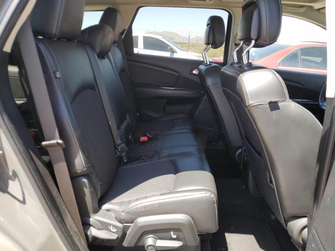 3C4PDCGBXLT206655 2020 Dodge Journey Crossroad