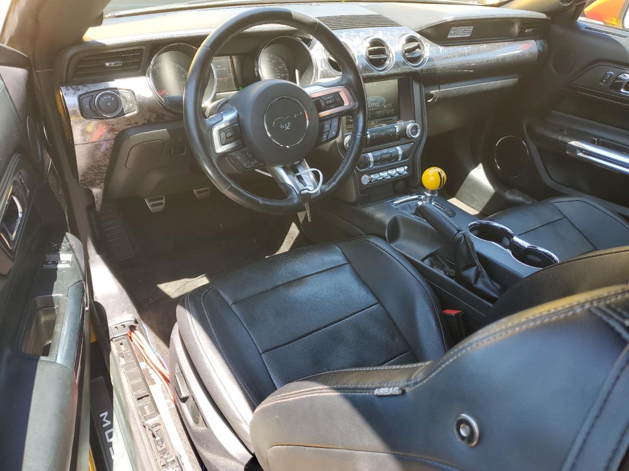 1FA6P8TH9F5351822 2015 Ford Mustang