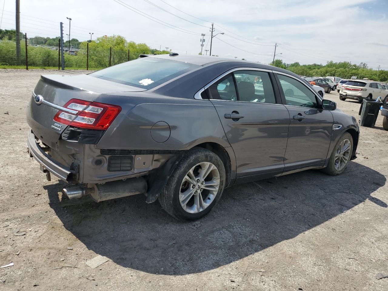 1FAHP2E89DG183748 2013 Ford Taurus Sel