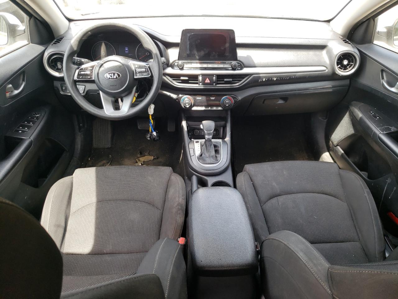 3KPF24AD4KE040153 2019 Kia Forte Fe