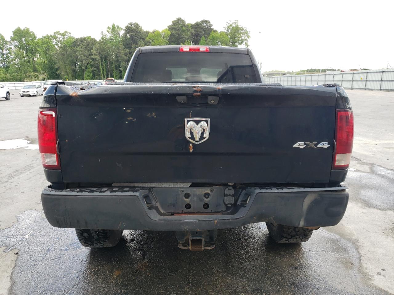 2018 Ram 2500 St vin: 3C6UR5CL3JG313705