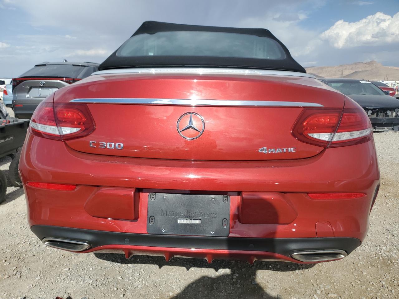 WDDWK4KB1JF686130 2018 Mercedes-Benz C 300 4Matic