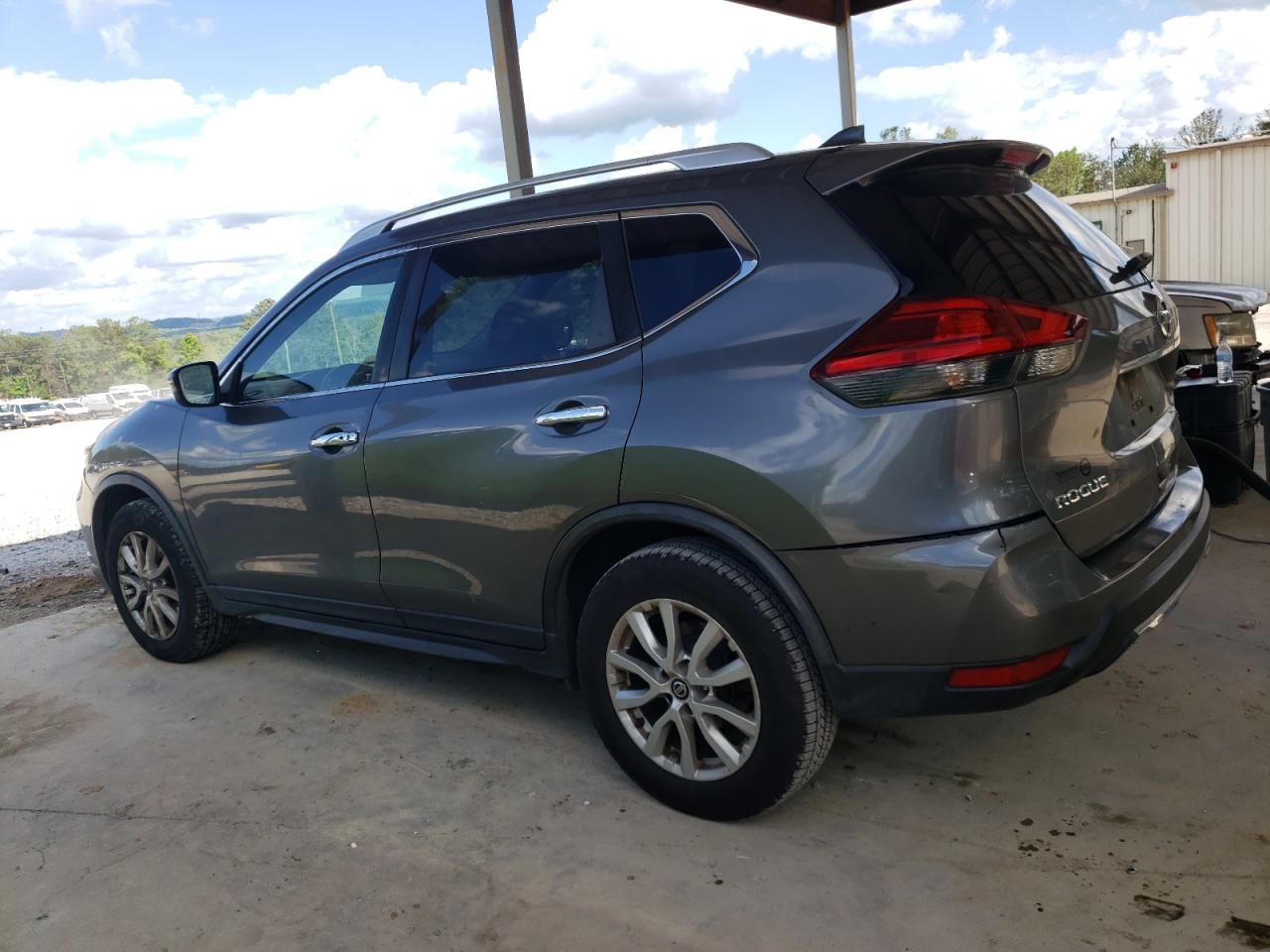 JN8AT2MT2HW152127 2017 Nissan Rogue S