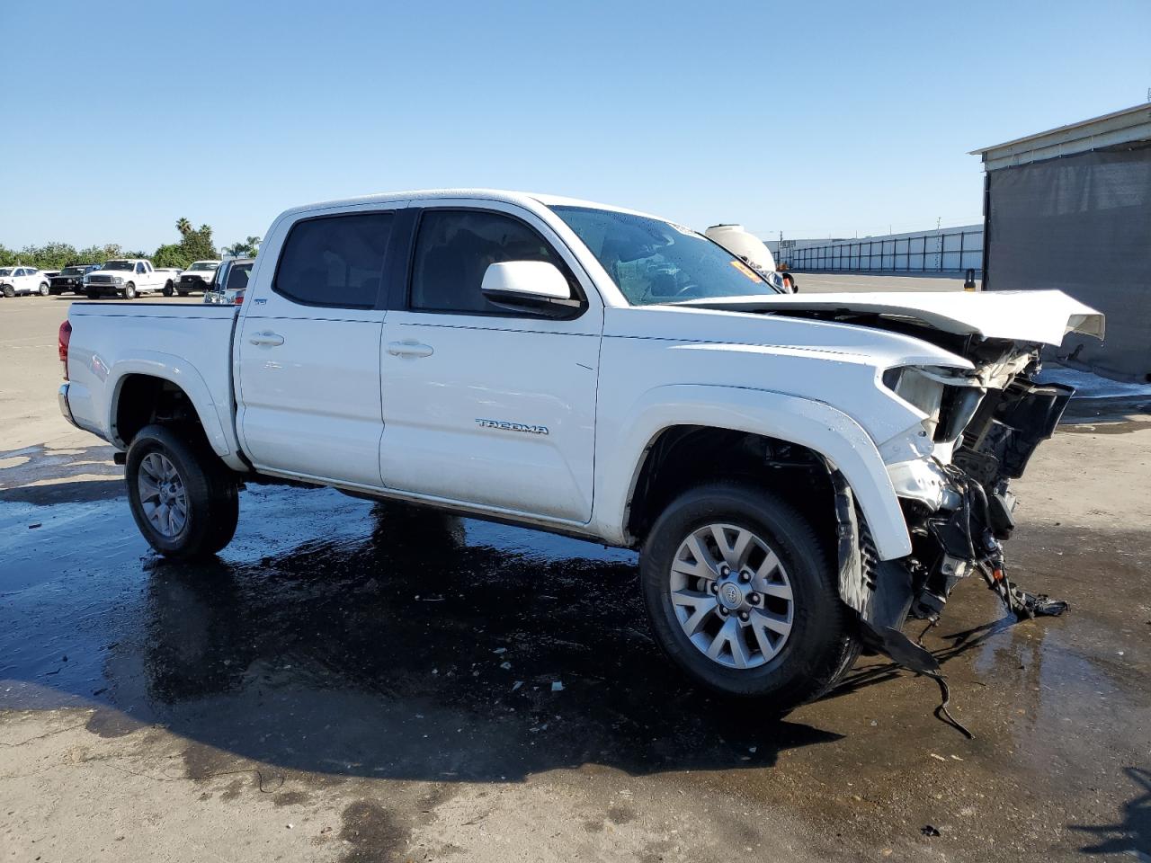 5TFAZ5CN6JX070058 2018 Toyota Tacoma Double Cab