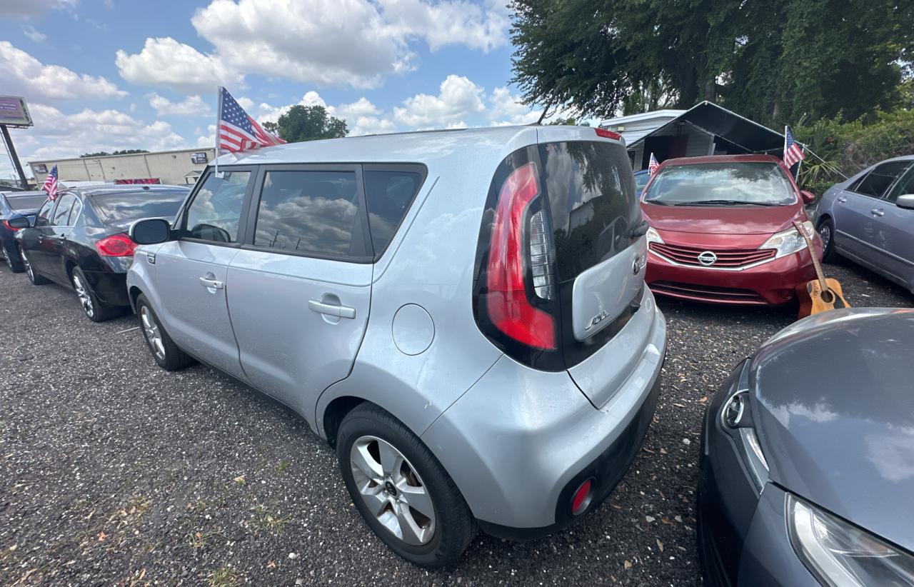 2019 Kia Soul vin: KNDJN2A29K7694585