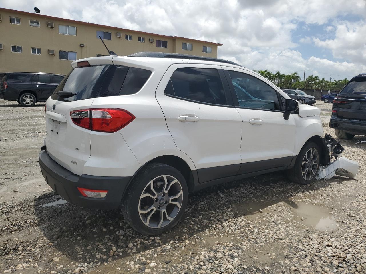 MAJ3P1TE4JC236906 2018 Ford Ecosport Se