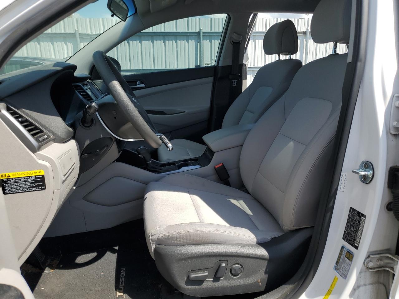 KM8J33A44HU459028 2017 Hyundai Tucson Limited