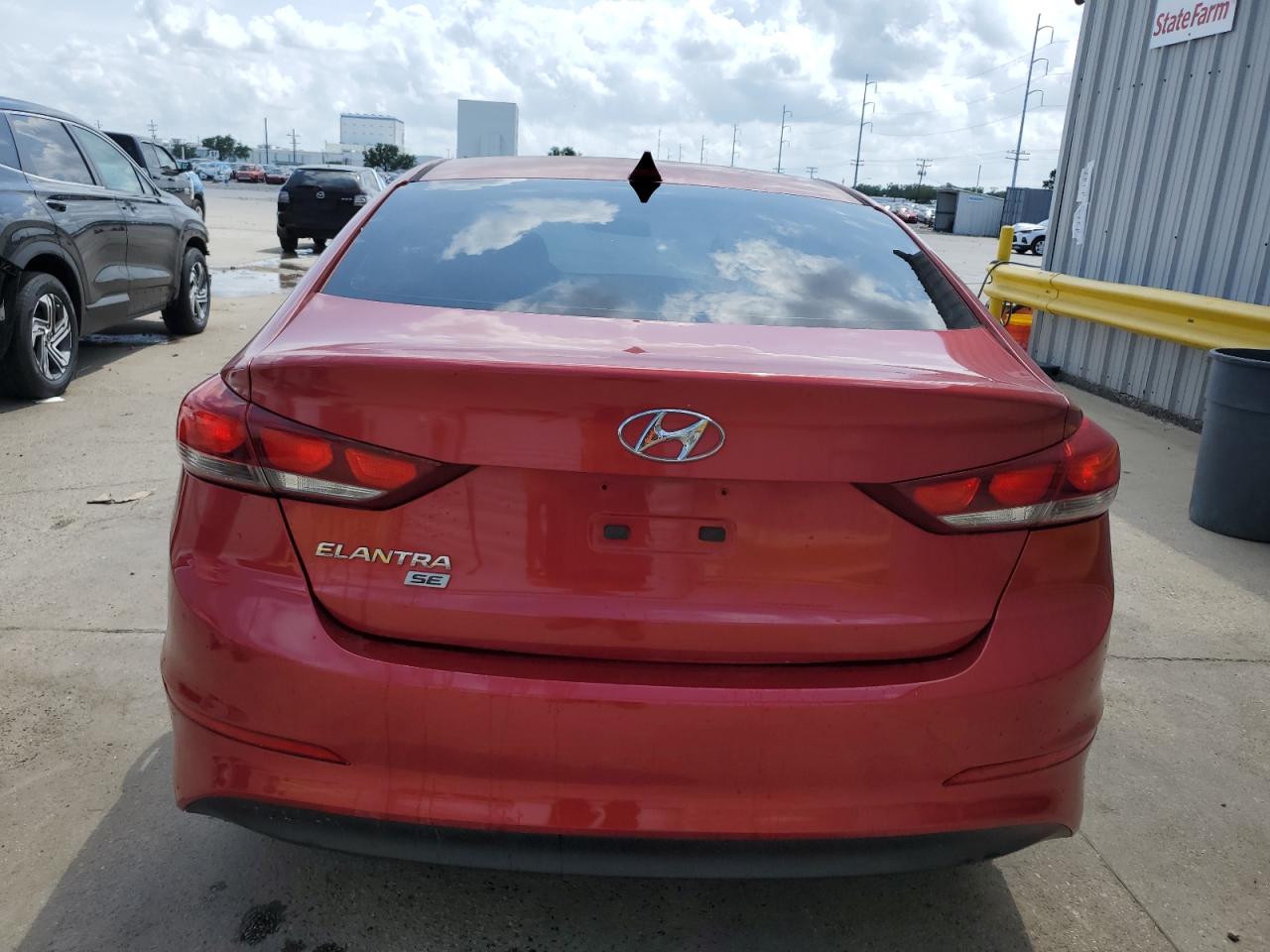 2017 Hyundai Elantra Se vin: 5NPD74LF2HH175577