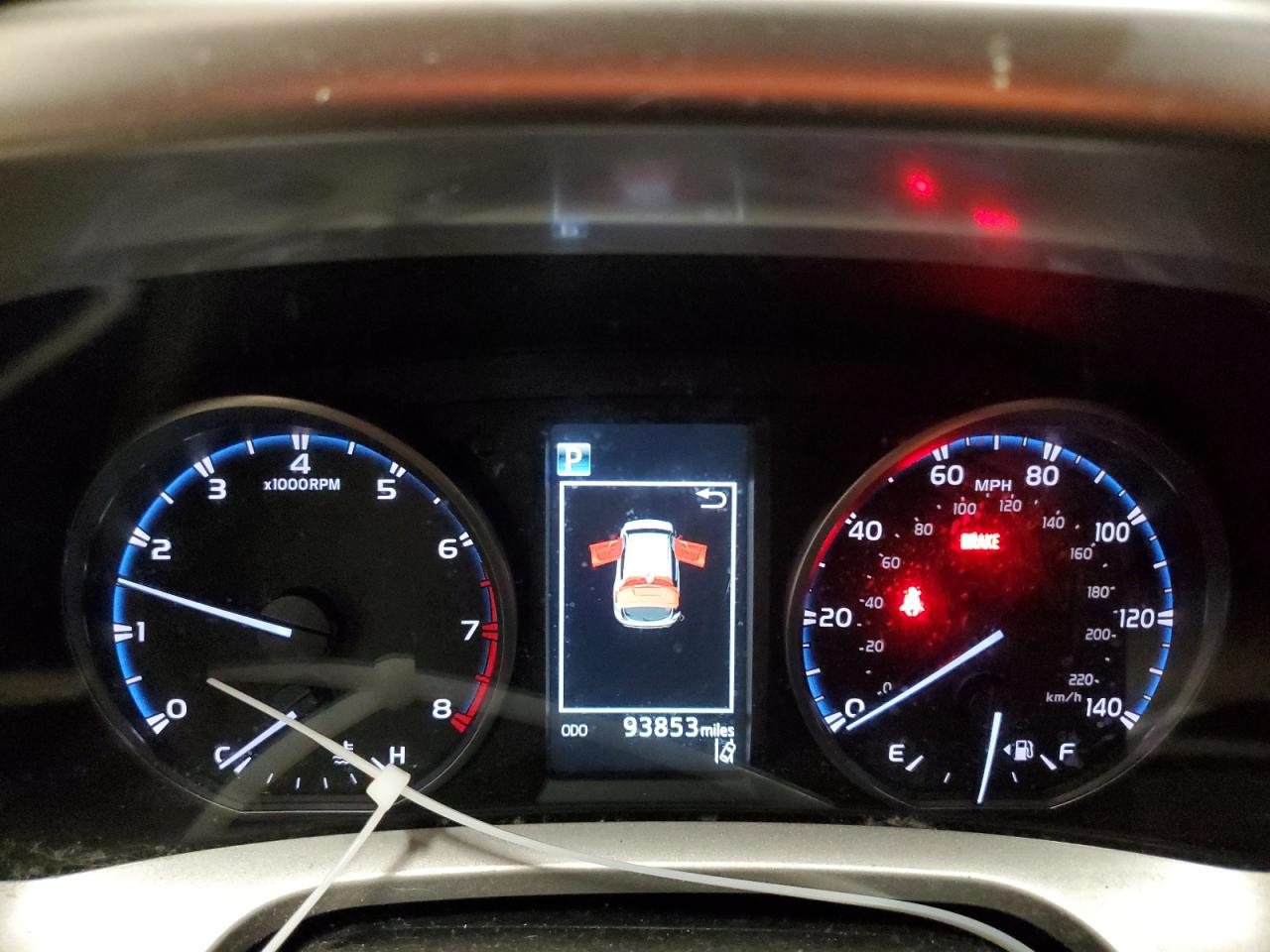 JTMRFREV8HD204774 2017 Toyota Rav4 Xle