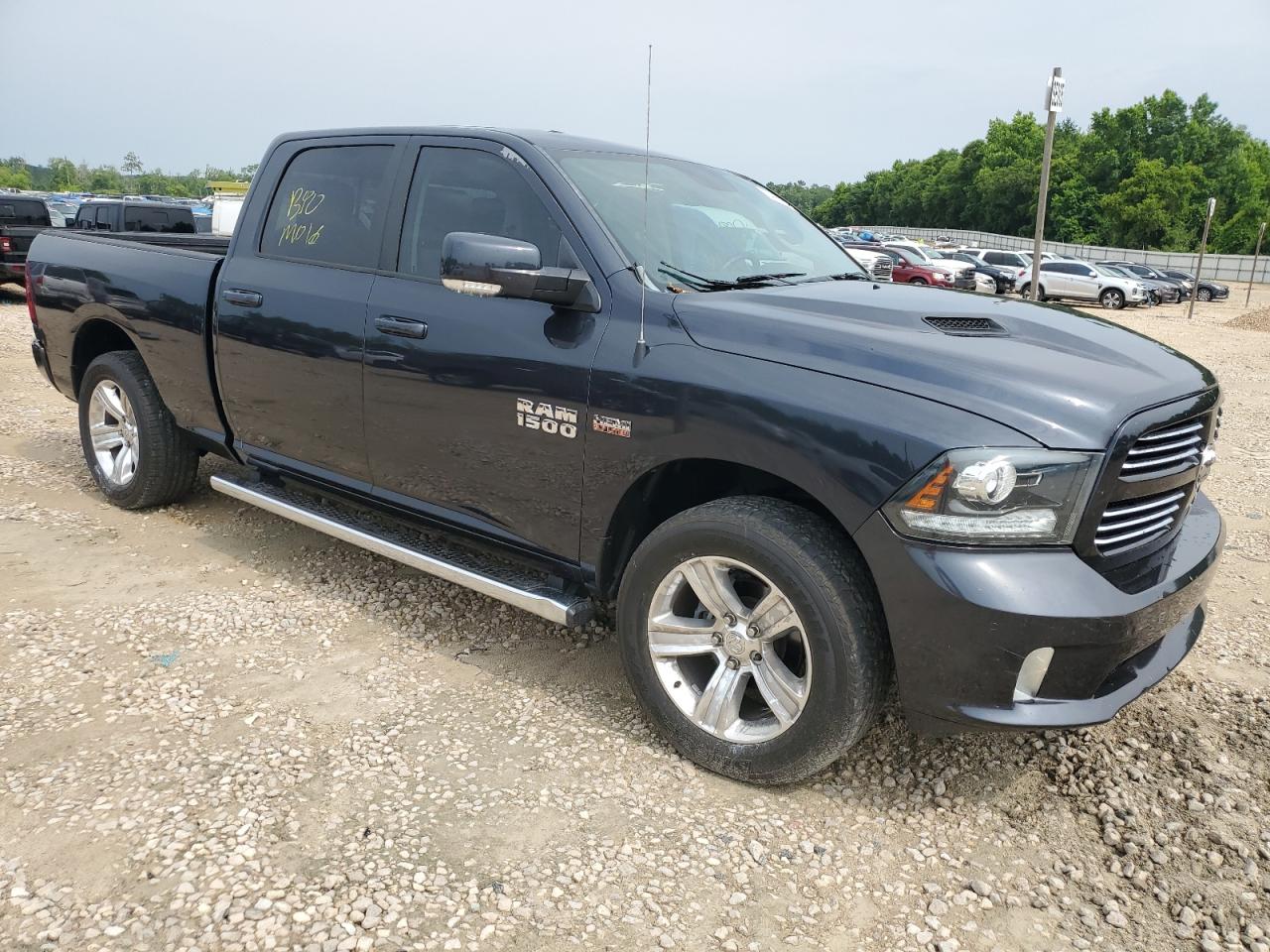 1C6RR6UT2GS201294 2016 Ram 1500 Sport