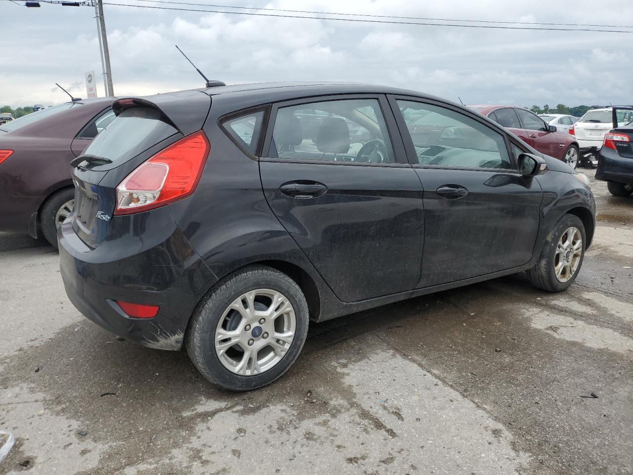 3FADP4EJ7GM207696 2016 Ford Fiesta Se