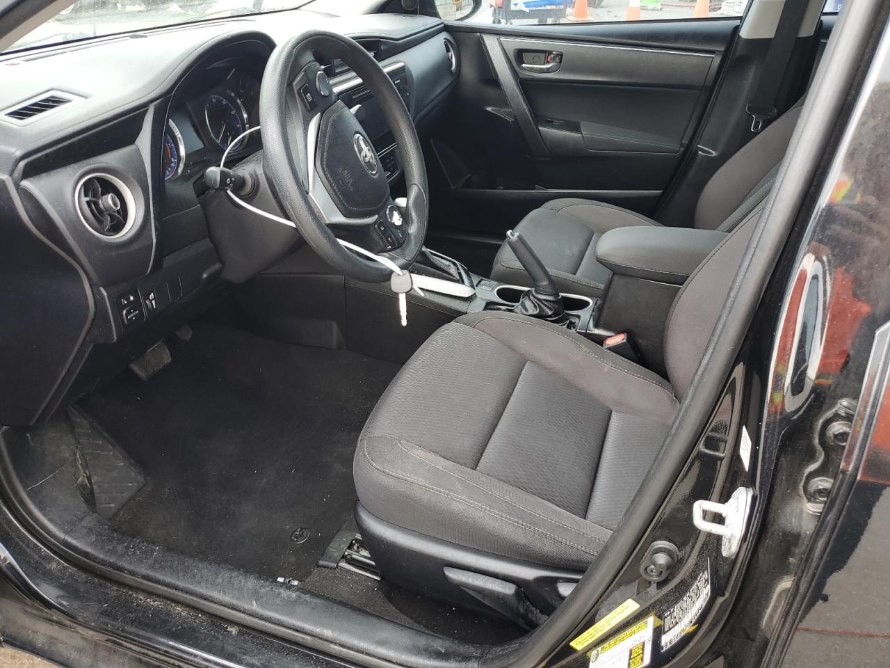 5YFBURHE1HP692997 2017 Toyota Corolla L