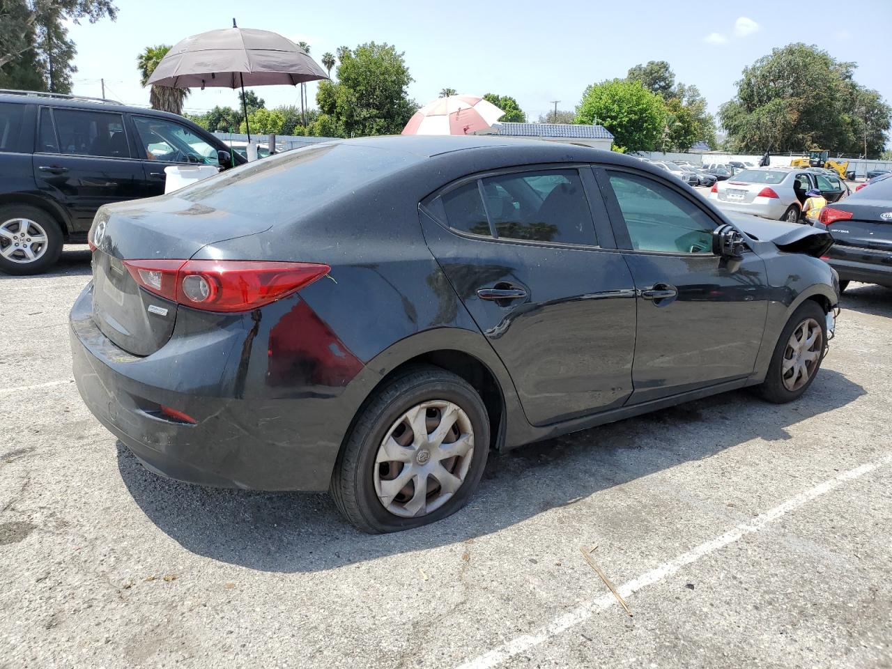 2015 Mazda 3 Sport vin: 3MZBM1U76FM131883