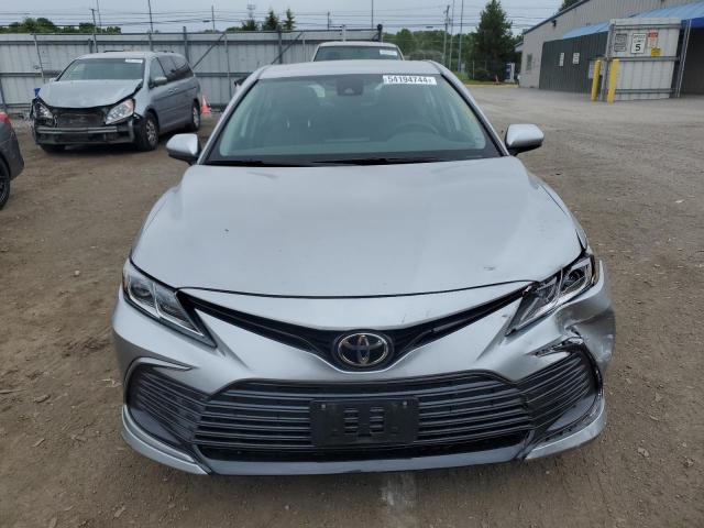 VIN 4T1C11AK5MU579996 2021 Toyota Camry, LE no.5