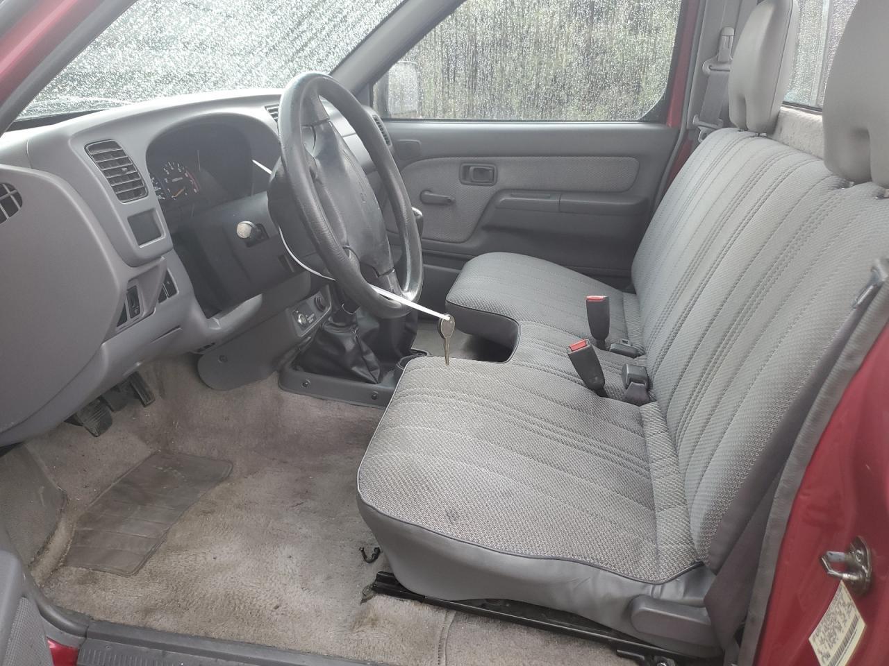 1N6DD21YXWC308089 1998 Nissan Frontier Xe