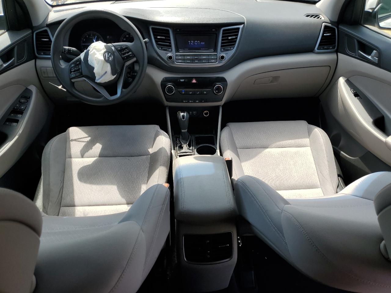 KM8J3CA22HU577786 2017 Hyundai Tucson Limited