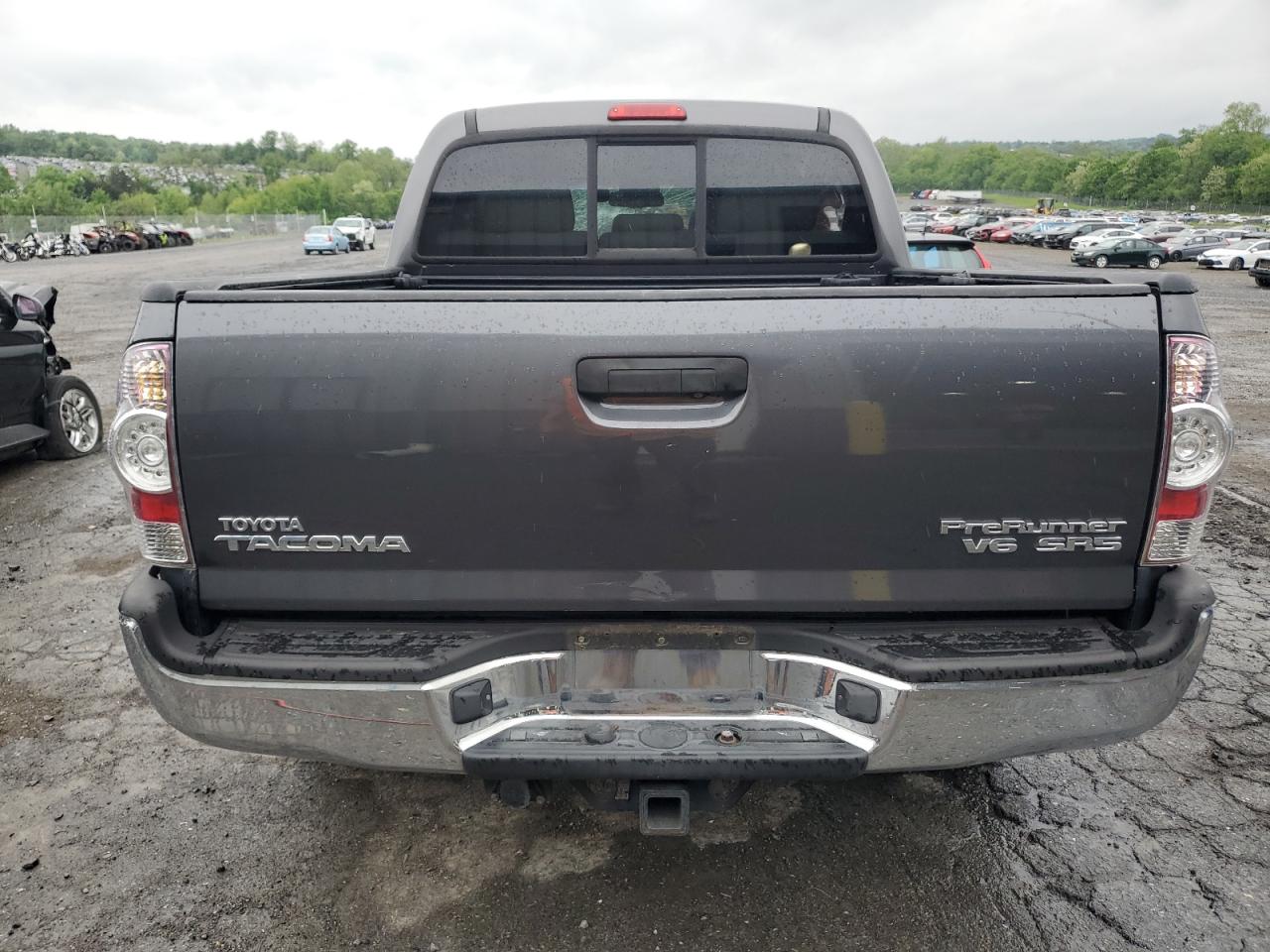 5TFJU4GN9BX007136 2011 Toyota Tacoma Double Cab Prerunner