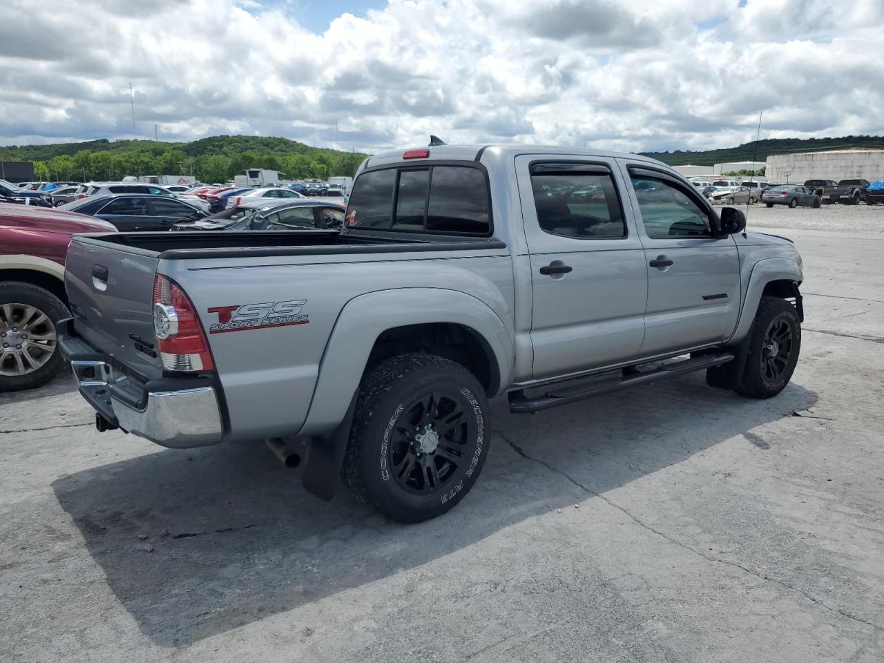 5TFJU4GN6FX082303 2015 Toyota Tacoma Double Cab Prerunner