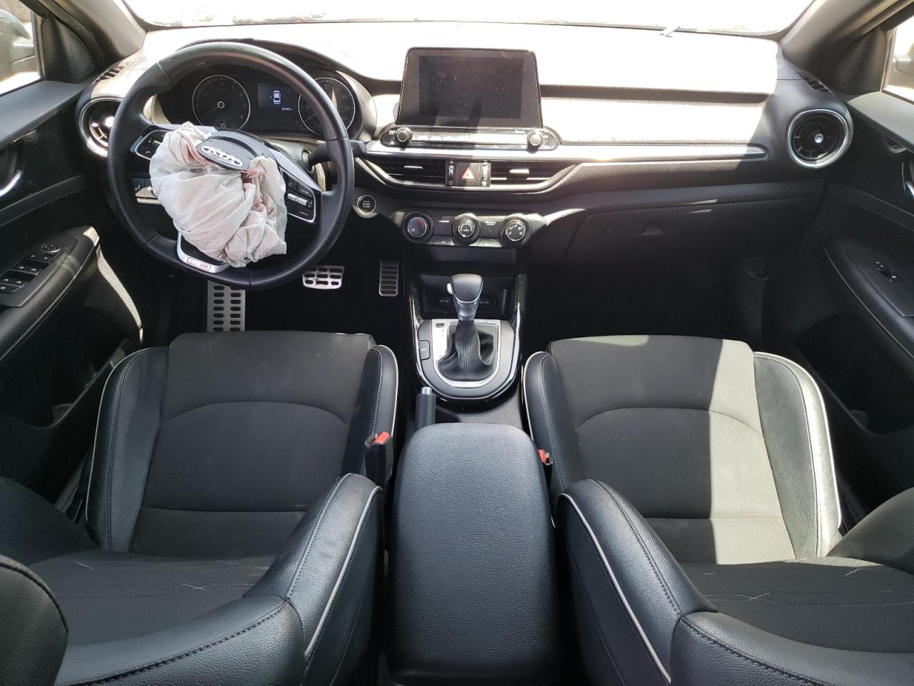 3KPF34AD7ME369770 2021 Kia Forte Gt Line