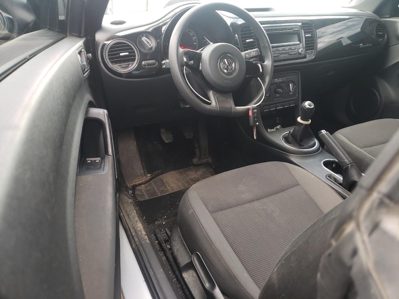 3VWAP7ATXCM648526 2012 Volkswagen Beetle