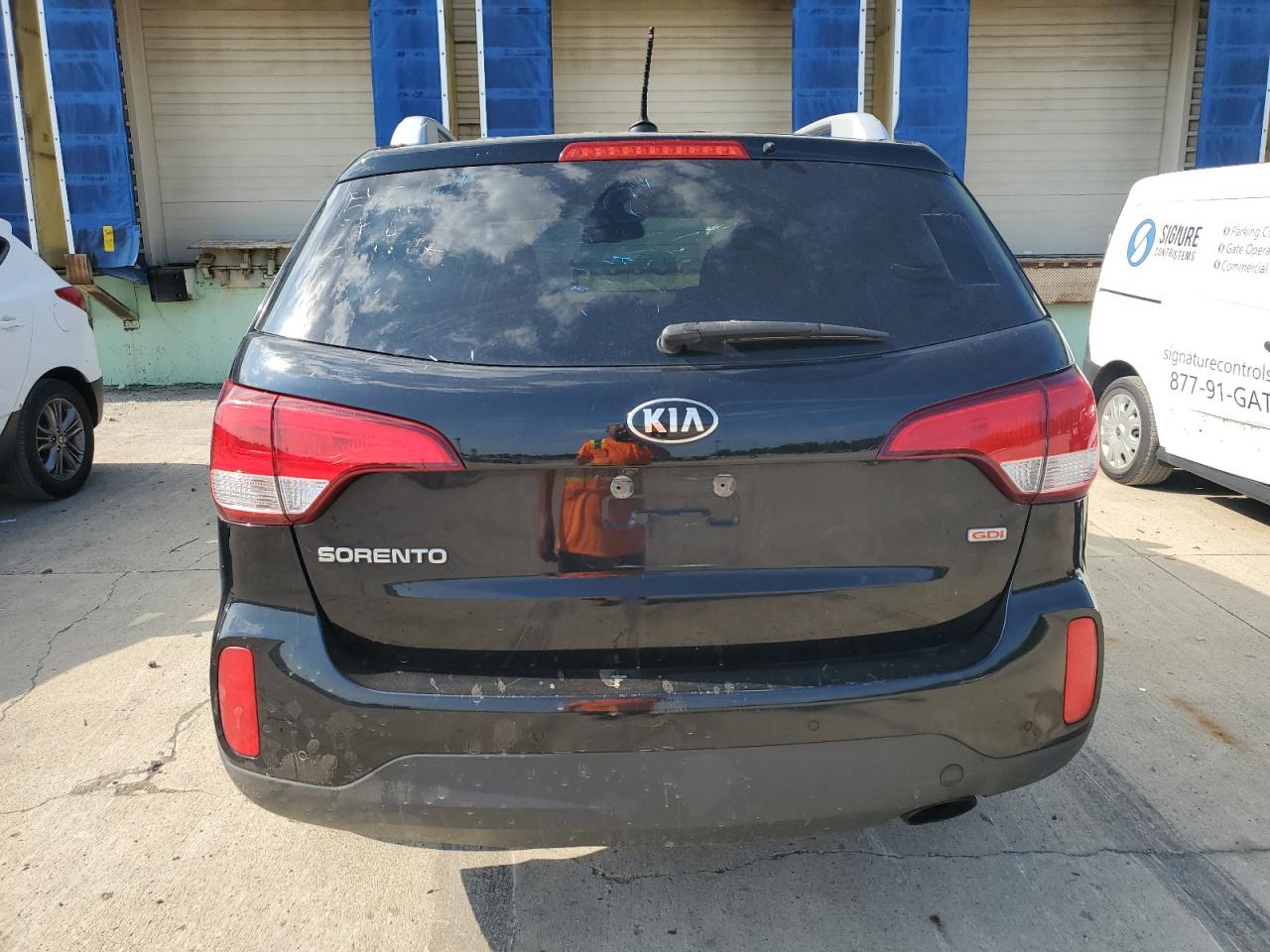 2015 Kia Sorento Lx vin: 5XYKTDA6XFG569144