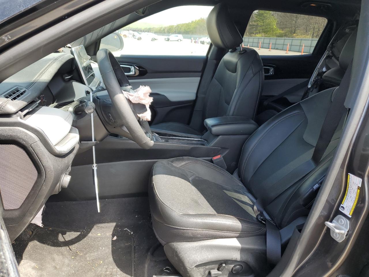 3C4NJDCN7PT520131 2023 Jeep Compass Limited