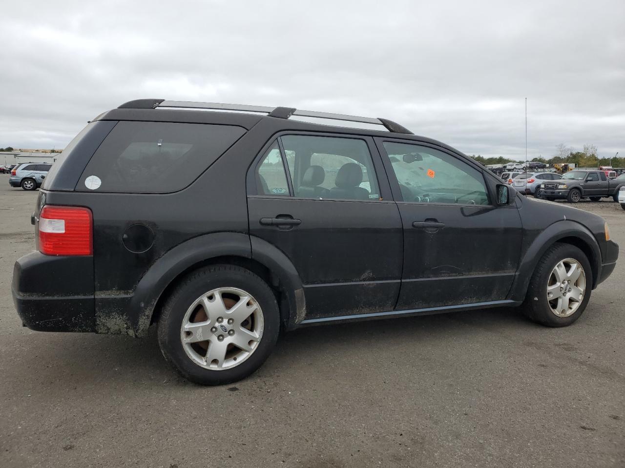 1FMDK06125GA61257 2005 Ford Freestyle Limited