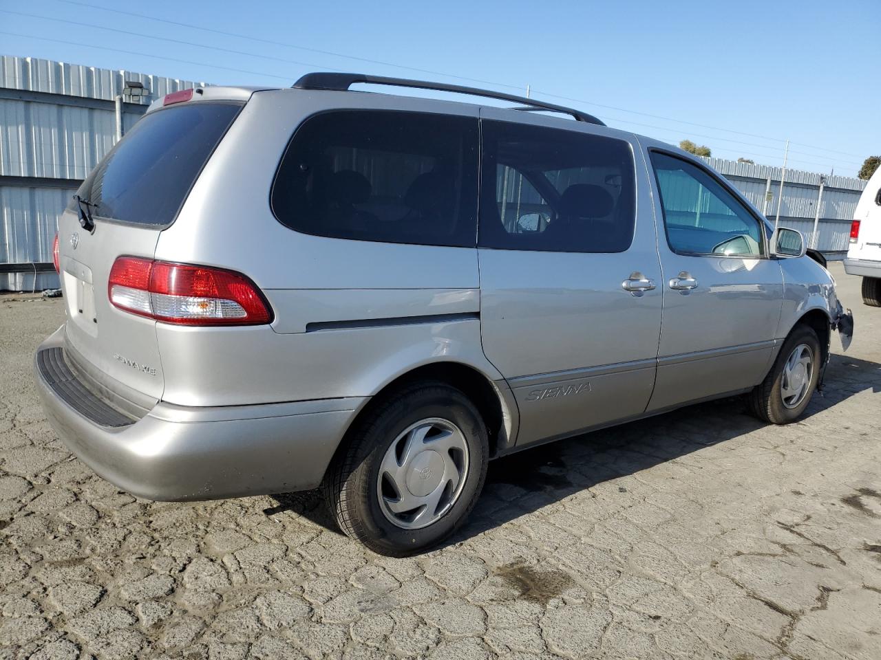 4T3ZF13C32U444912 2002 Toyota Sienna Le