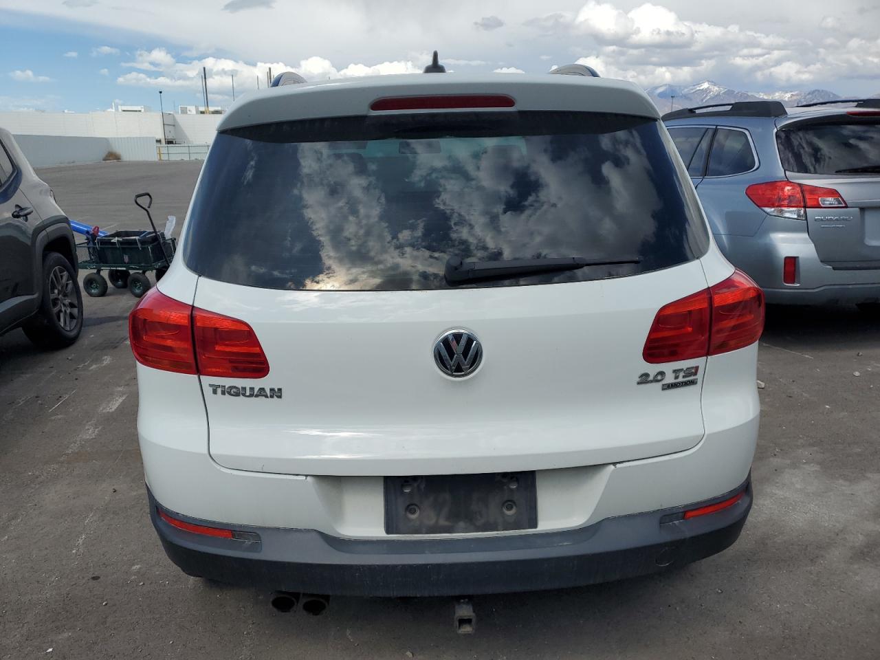 WVGBV7AX3FW554777 2015 Volkswagen Tiguan S