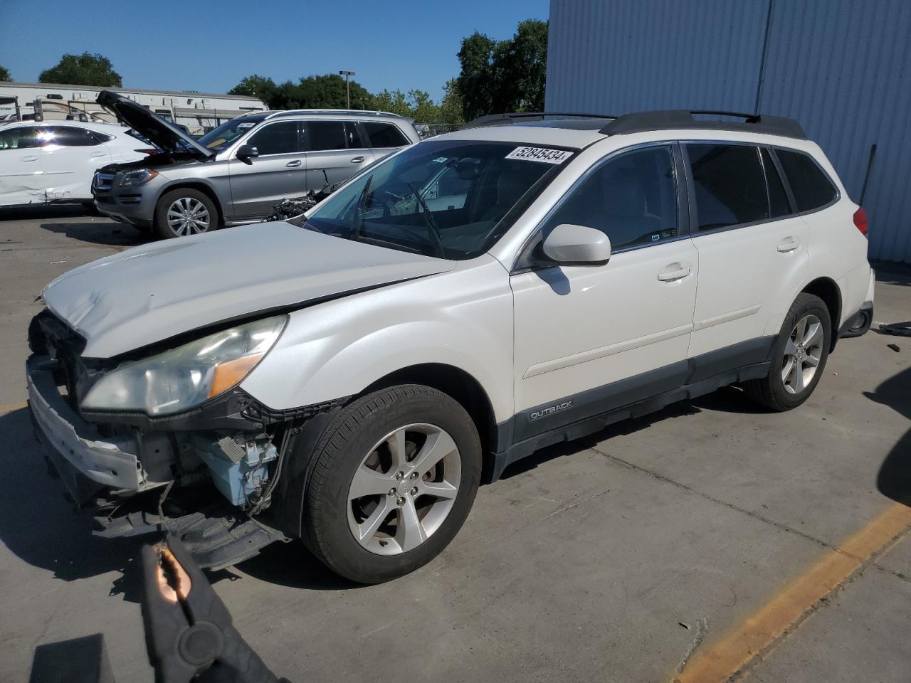 4S4BRBLC0E3210745 2014 Subaru Outback 2.5I Limited