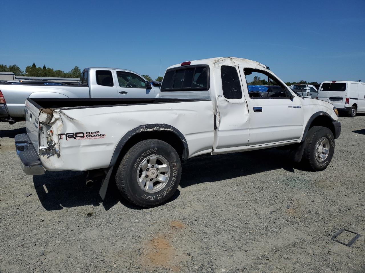 4TASN92N6YZ589937 2000 Toyota Tacoma Xtracab Prerunner