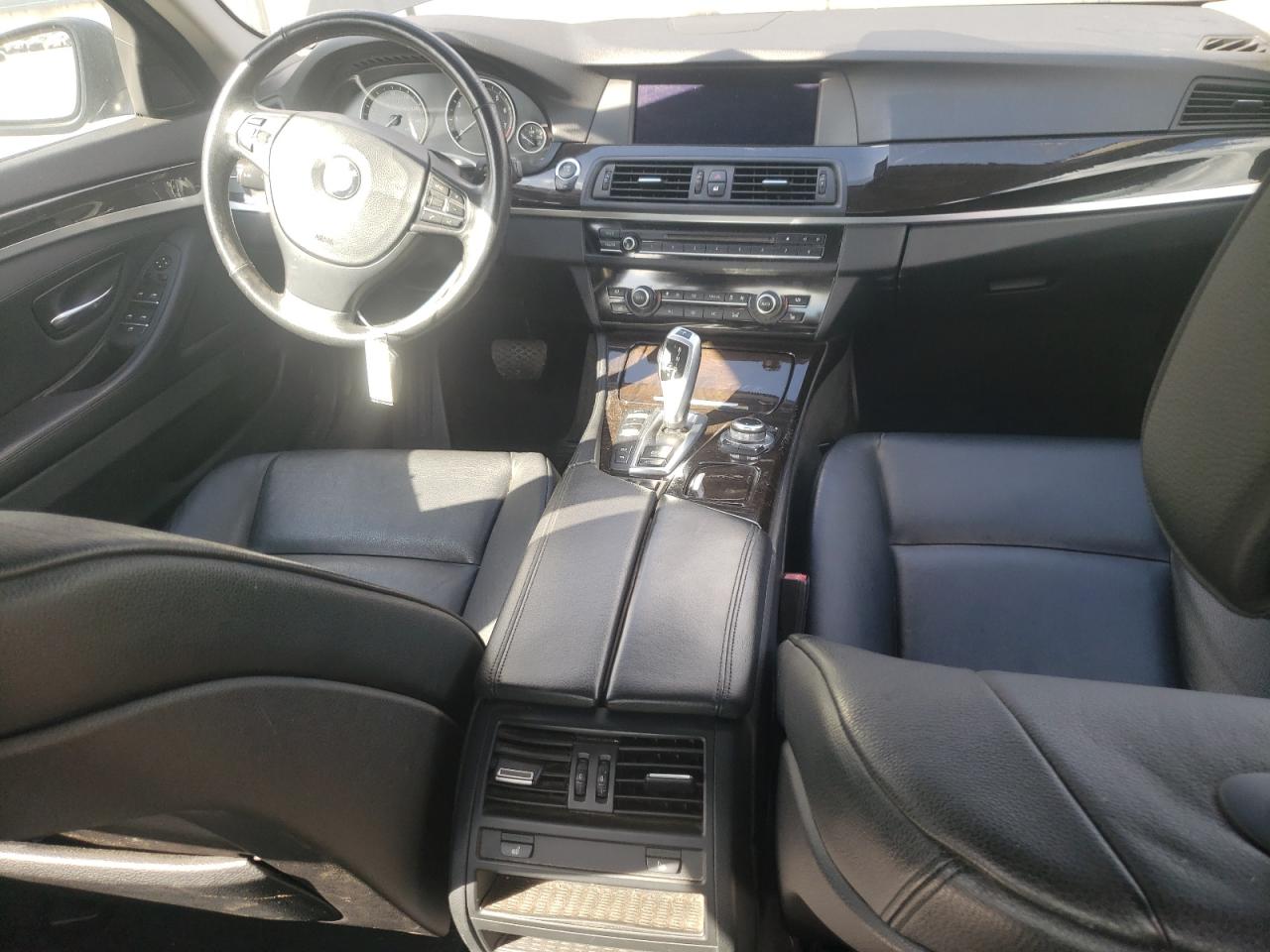 WBAXH5C56DD108811 2013 BMW 528 Xi