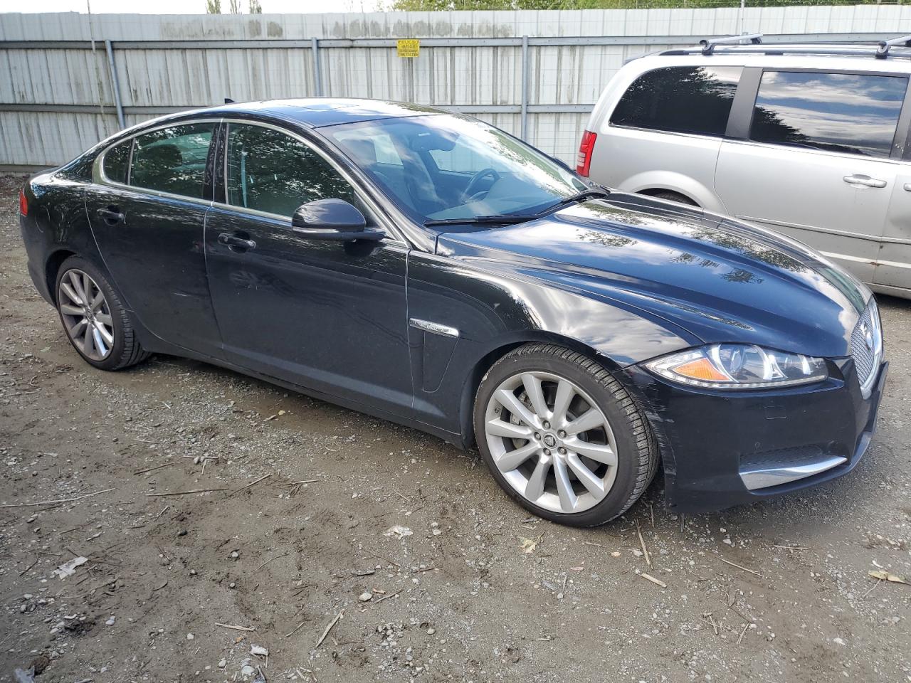 2013 Jaguar Xf vin: SAJWJ0EF8D8S85270