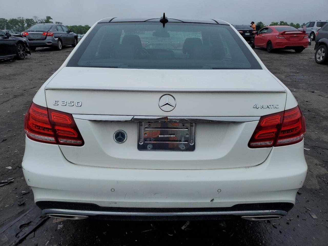 2014 Mercedes-Benz E 350 4Matic vin: WDDHF8JB7EA824861