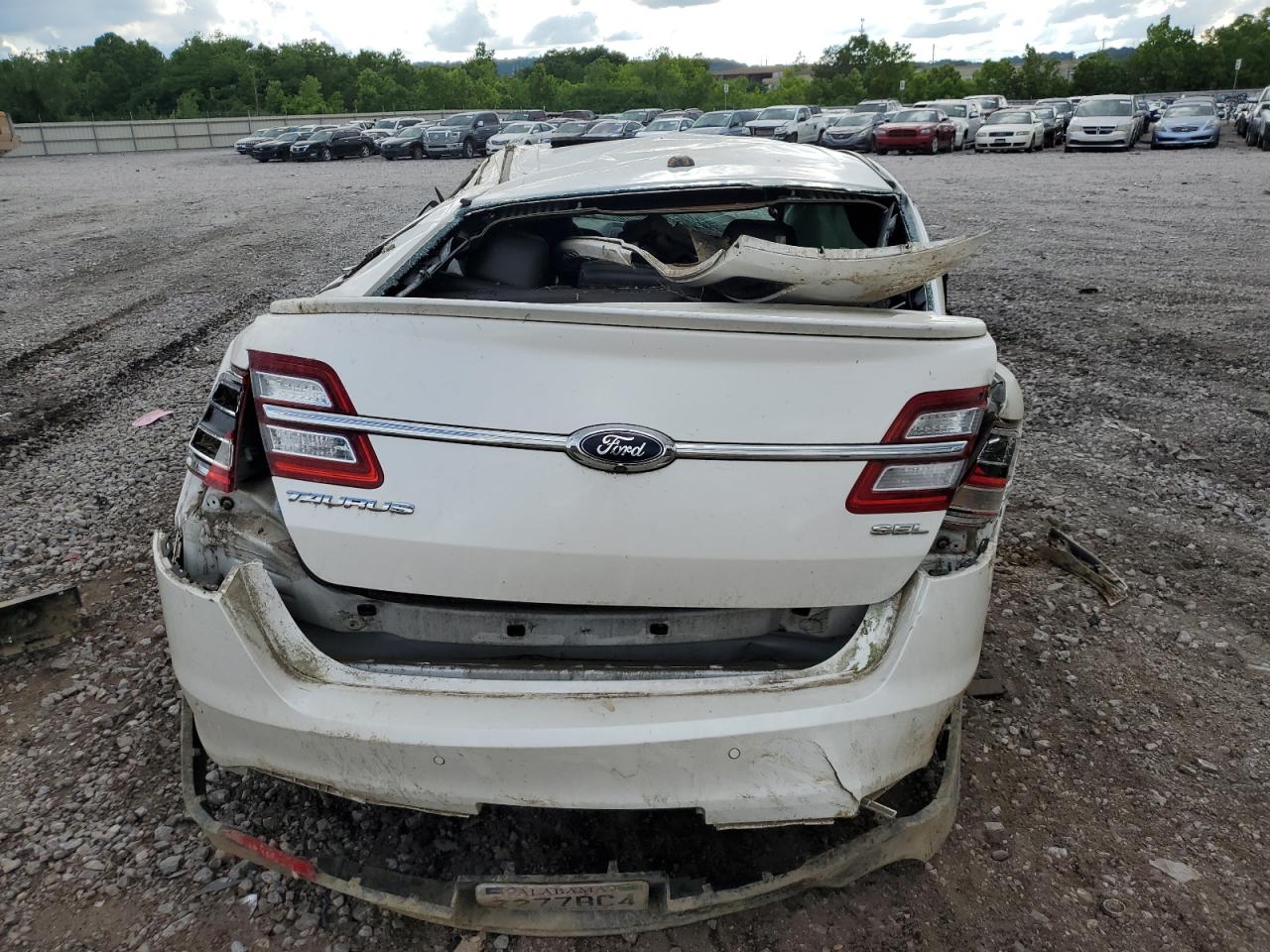 1FAHP2E8XEG181847 2014 Ford Taurus Sel