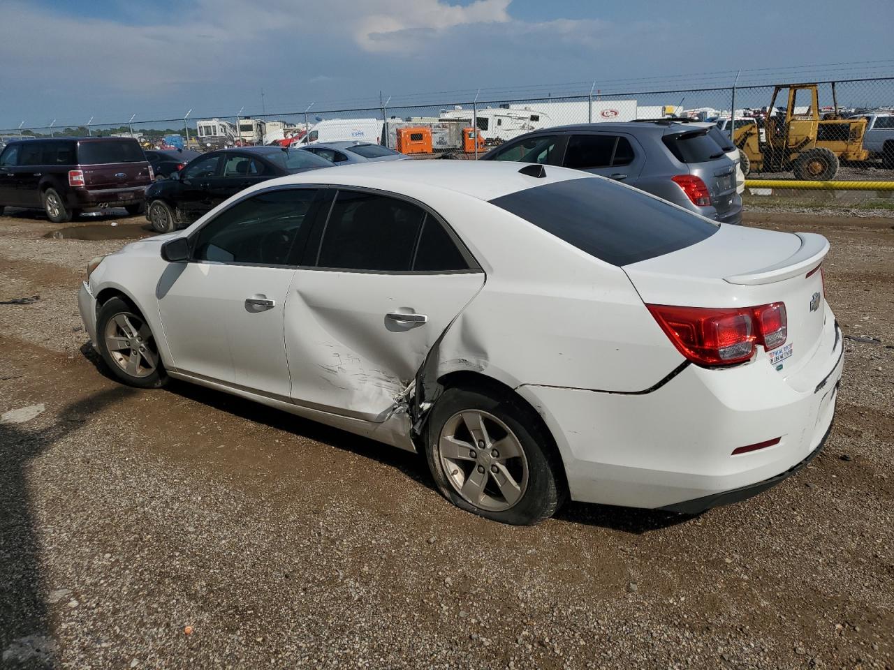 2014 Chevrolet Malibu Ls vin: 1G11B5SL5EF213459