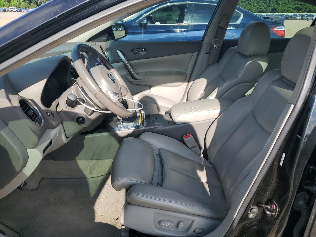 1N4AA51E49C815490 2009 Nissan Maxima S