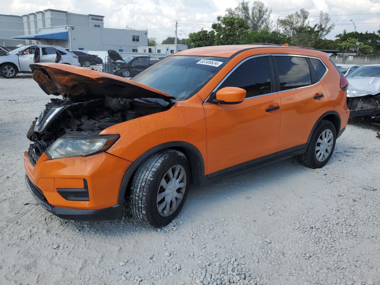 5N1AT2MT1HC810609 2017 Nissan Rogue S