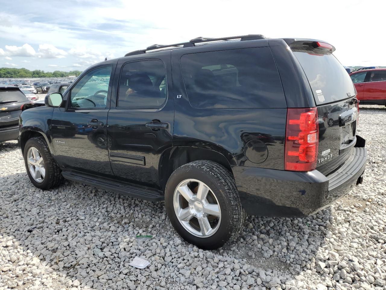 1GNSKBE00BR163051 2011 Chevrolet Tahoe K1500 Lt