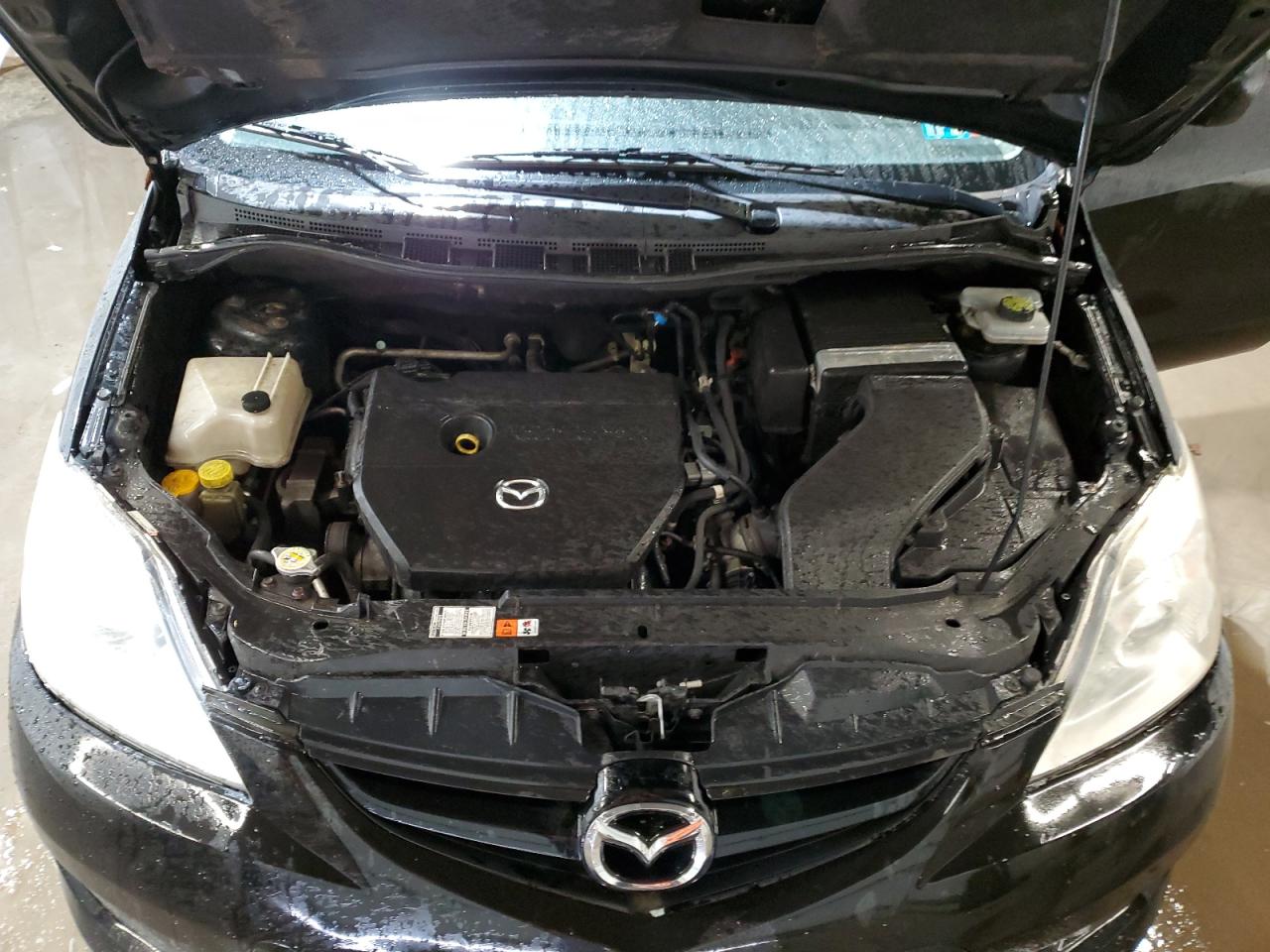 JM1CR2W3XA0375556 2010 Mazda 5