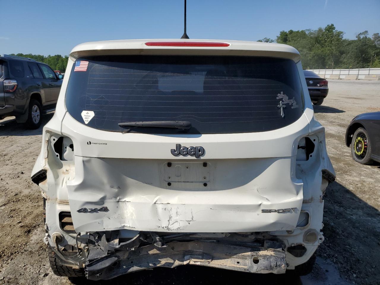 ZACCJBAH0FPB64494 2015 Jeep Renegade Sport