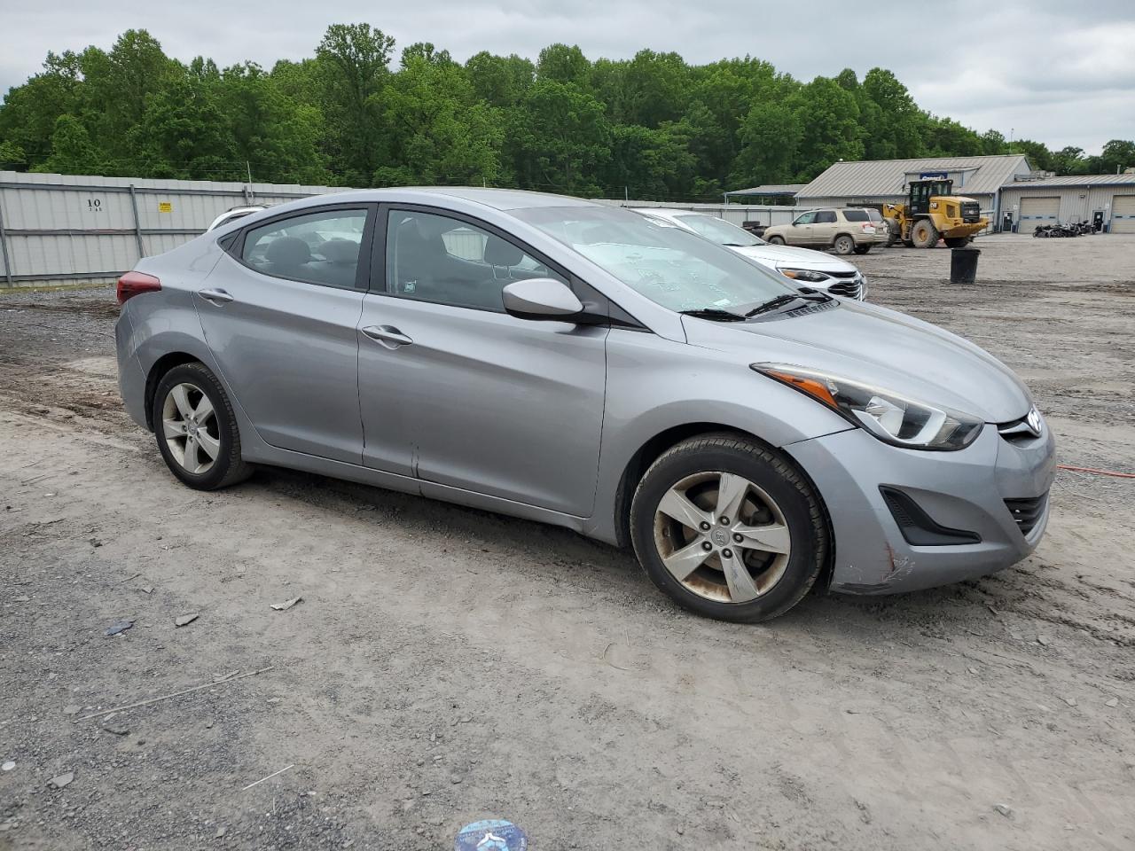 5NPDH4AE6GH760393 2016 Hyundai Elantra Se