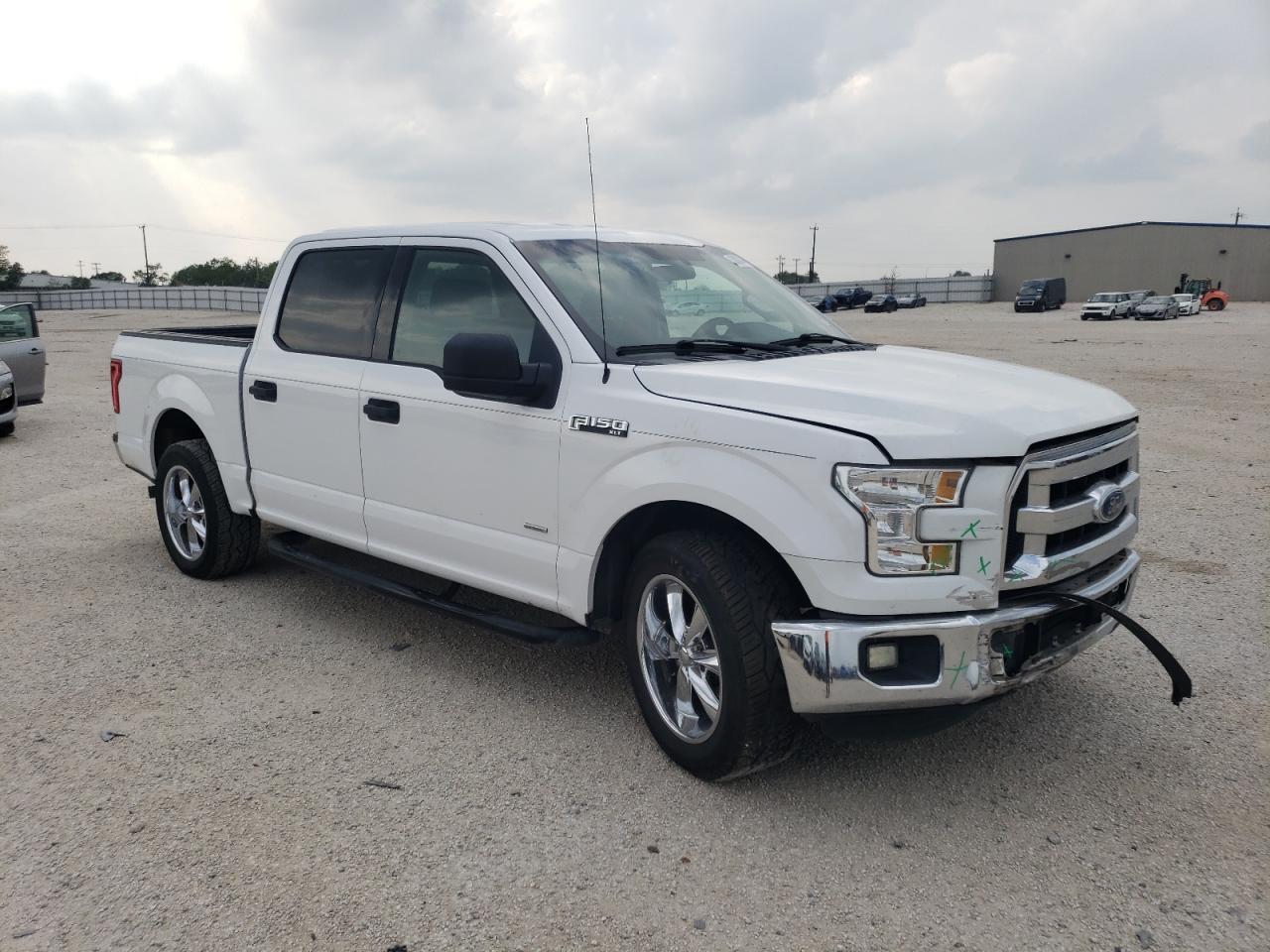 1FTEW1CG8FKD37824 2015 Ford F150 Supercrew