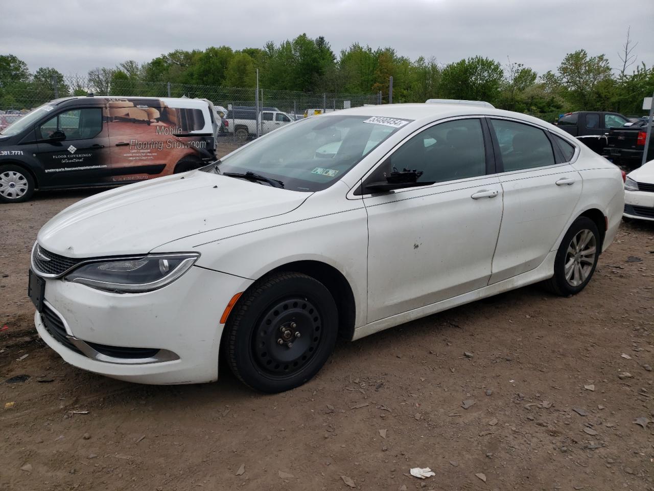 2015 Chrysler 200 Limited vin: 1C3CCCAB1FN735866