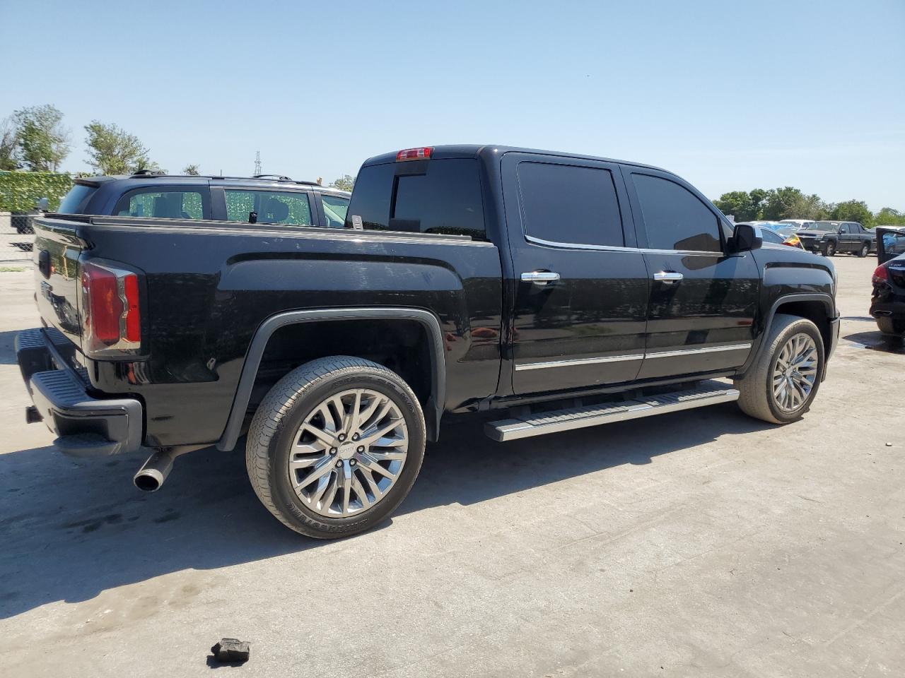 2016 GMC Sierra K1500 Denali vin: 3GTU2PECXGG124824