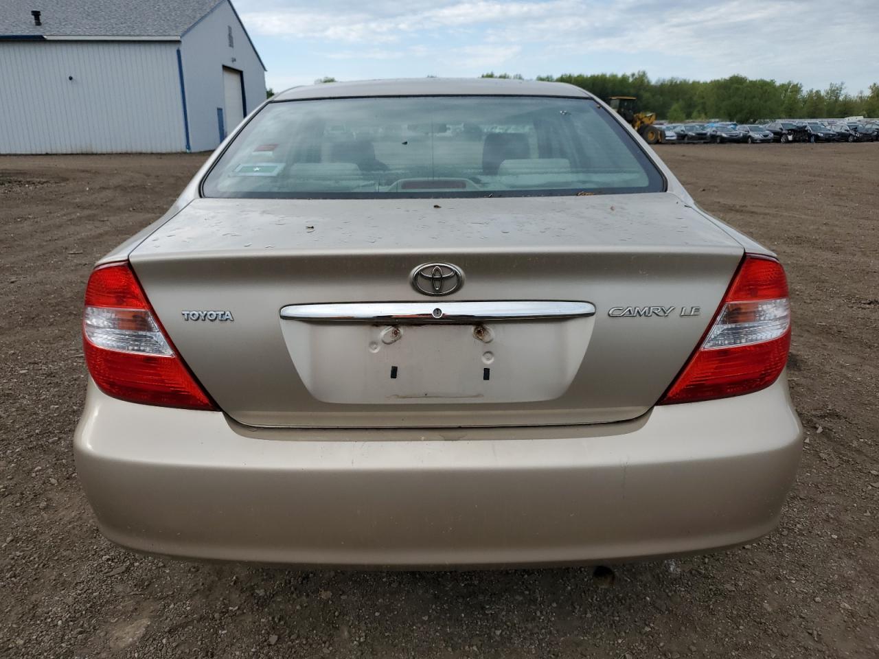Lot #2507829709 2002 TOYOTA CAMRY LE