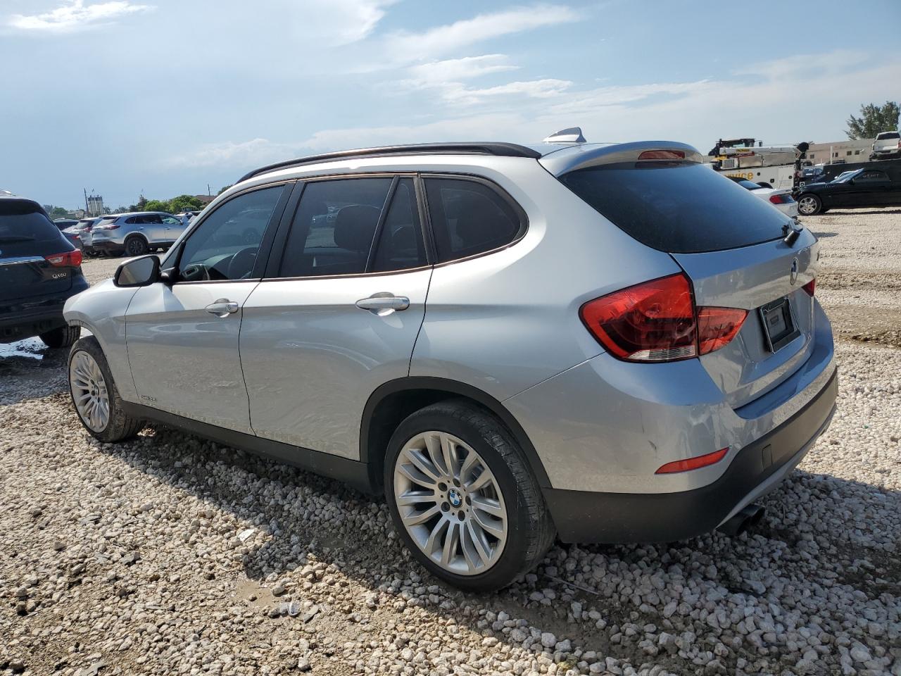 WBAVM1C56FVZ94427 2015 BMW X1 Sdrive28I